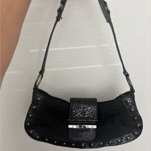 Guess Black Shoulder Bag